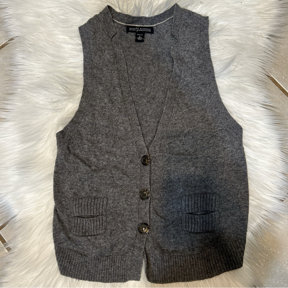 BANANA REPUBLIC CASHMERE BLEND VEST
